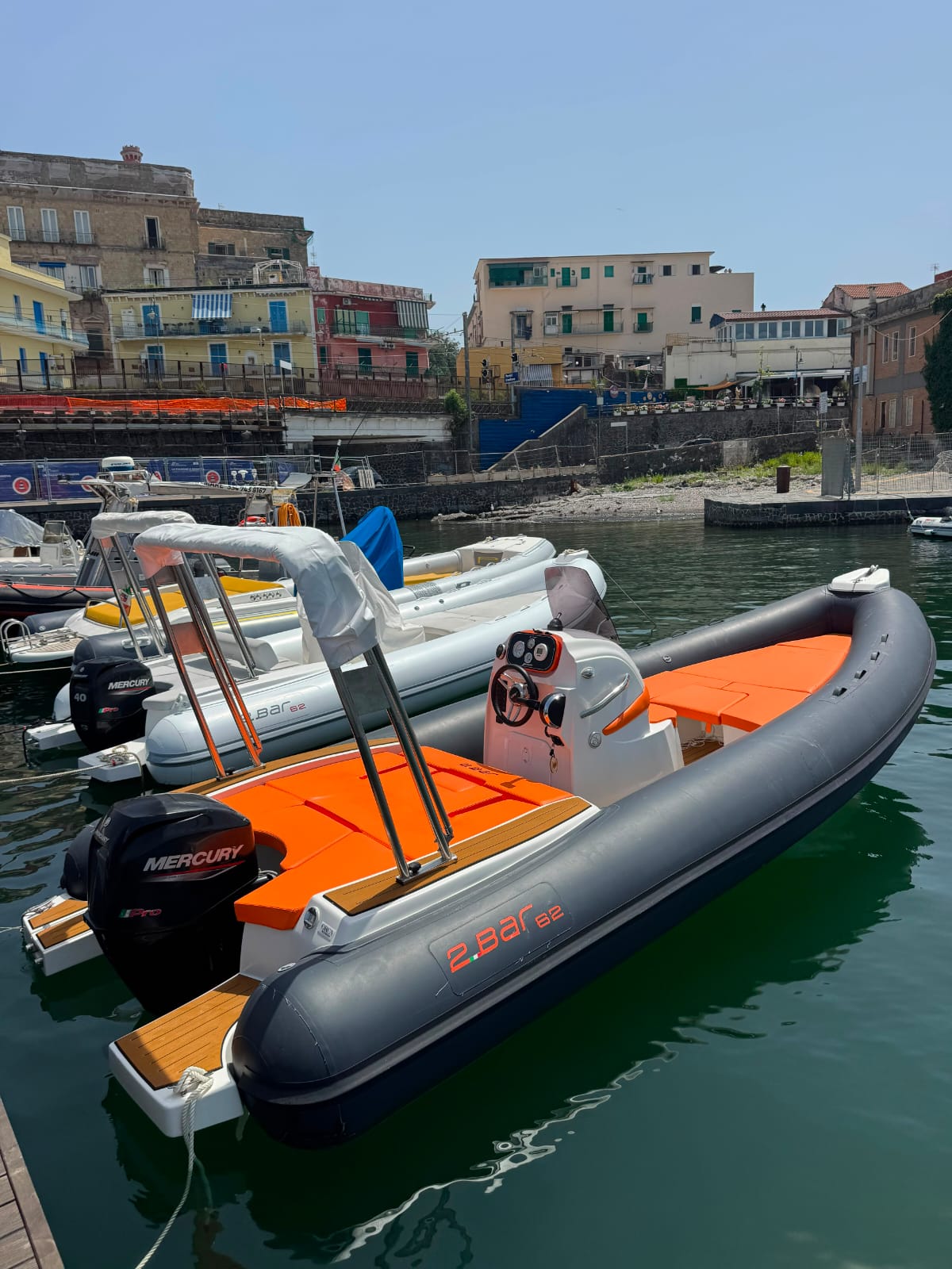 Gommone 2.bar 62 -40cv